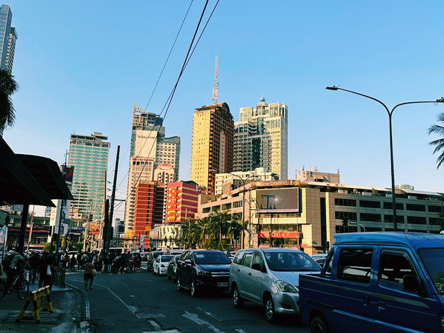 Evening Stroll from Makati to Mandaluyong