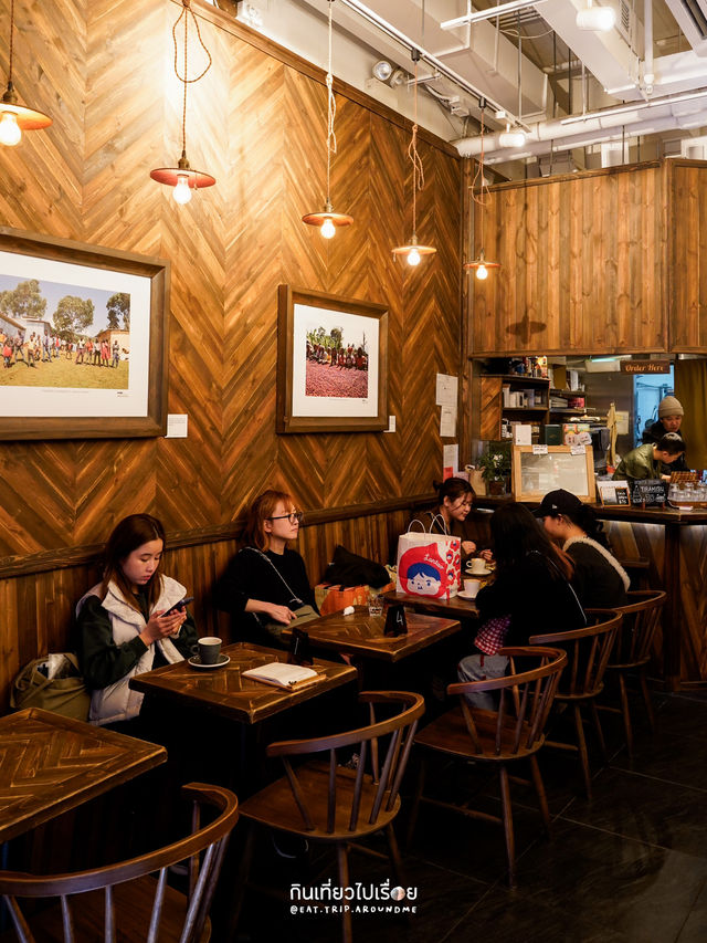 Knockbox Coffee กาแฟดี บรรยากาศย่านใน Central