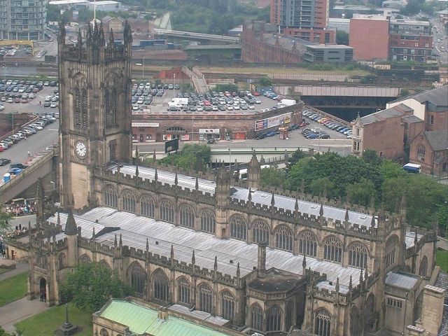 Manchester Cathedral: An attraction that you must visit when travelling to Manchester!