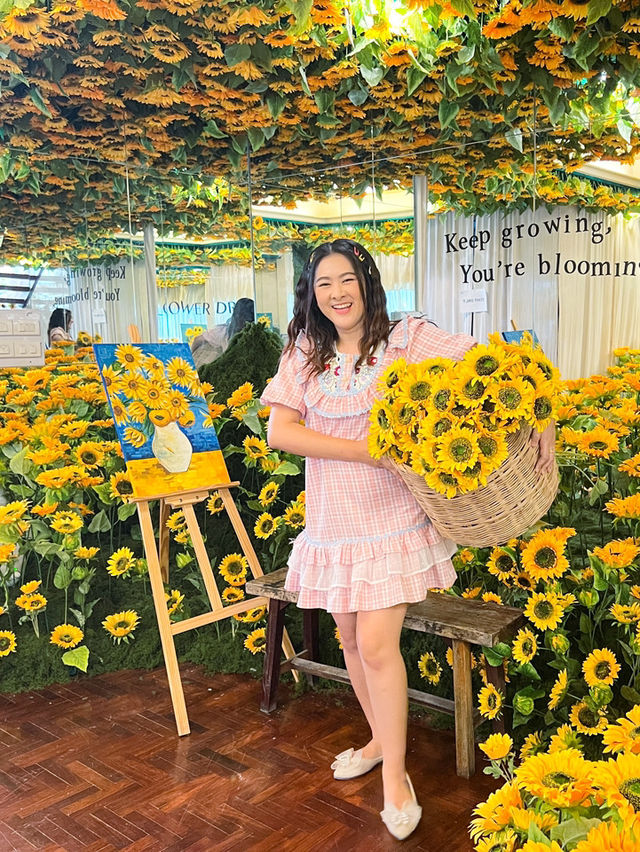 BAANPUEN CAFE ทานตะวันคาเฟ่