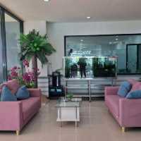 LEE HOTEL ที่พัก Low rise ในสุราษฎร์