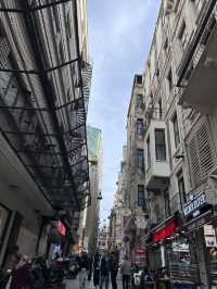 【トルコ】　イスタンブールの若者の中心地