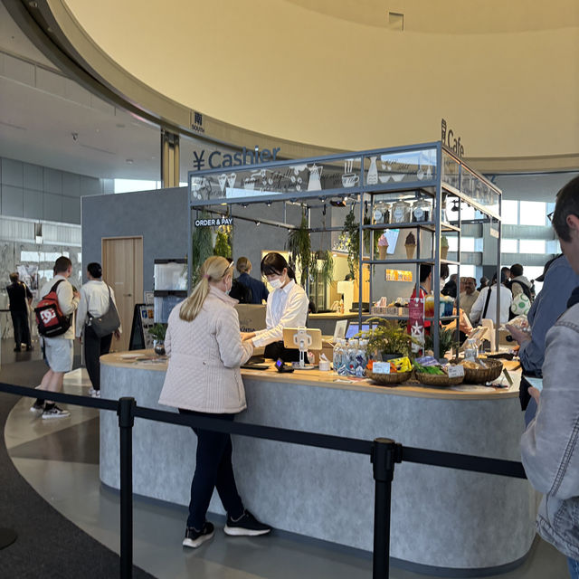 【デートにオススメ】東京 新宿 東京都庁第一本庁舎北展望室 東京の真ん中で無料で絶景が見られるスポット