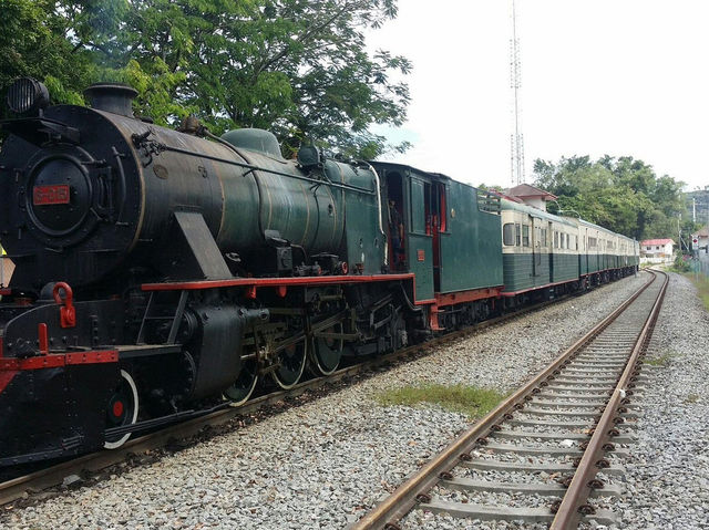 Exploring Kota Kinabalu, Sabah: A Journey on the North Borneo Heritage Train