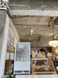 《annyoung cafe》一杯香蕉拿鐵，喚醒我對首爾街頭的思念