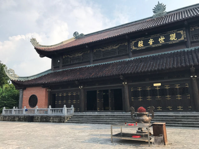 바이딘 사원의 일부 모습