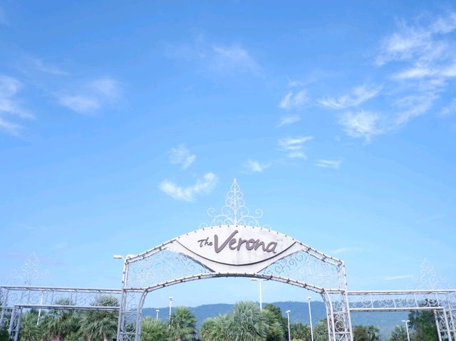 เดอะ เวโรน่า แอท ทับลาน จำลองแบบอิตาลี