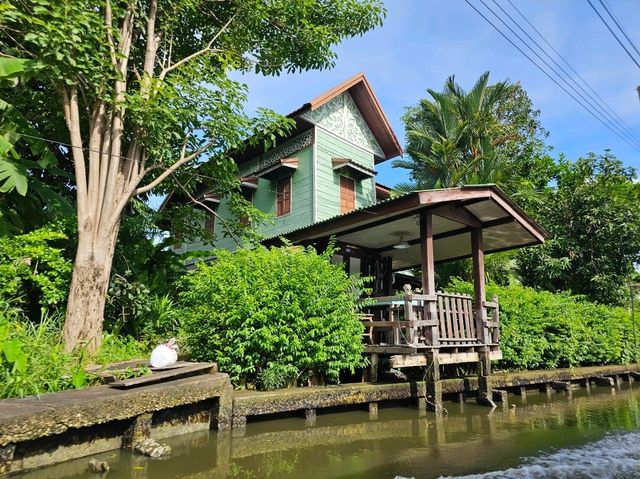 ล่องเรือคลองชักพระ