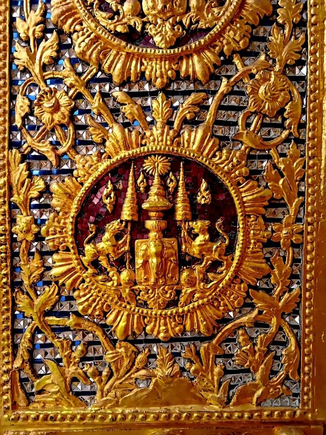 ชมปราสาทพระเทพบิดร ในพระบรมมหาราชวัง