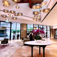 “Hilton Kuching: Your Ideal Riverside Getaway”