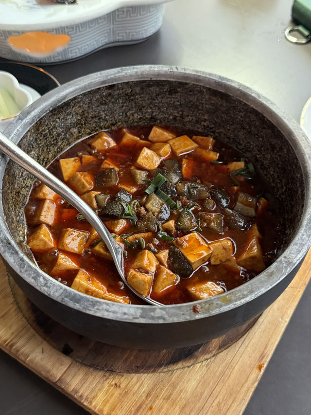 홍콩에서 요즘 가장 핫한 레스토랑 