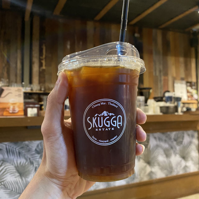☕ Skugga Estate – คาเฟ่สายช็อกโกแลตและกาแฟ