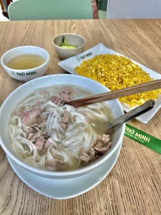 Phở Minh: A Clean and Cozy Vietnamese Noodle Shop at Hanoi's Ocean City Ocean Park