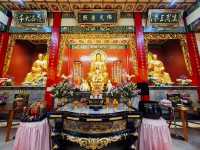 สีแดงแรงฤทธิ์ Sanfeng Temple✨️
