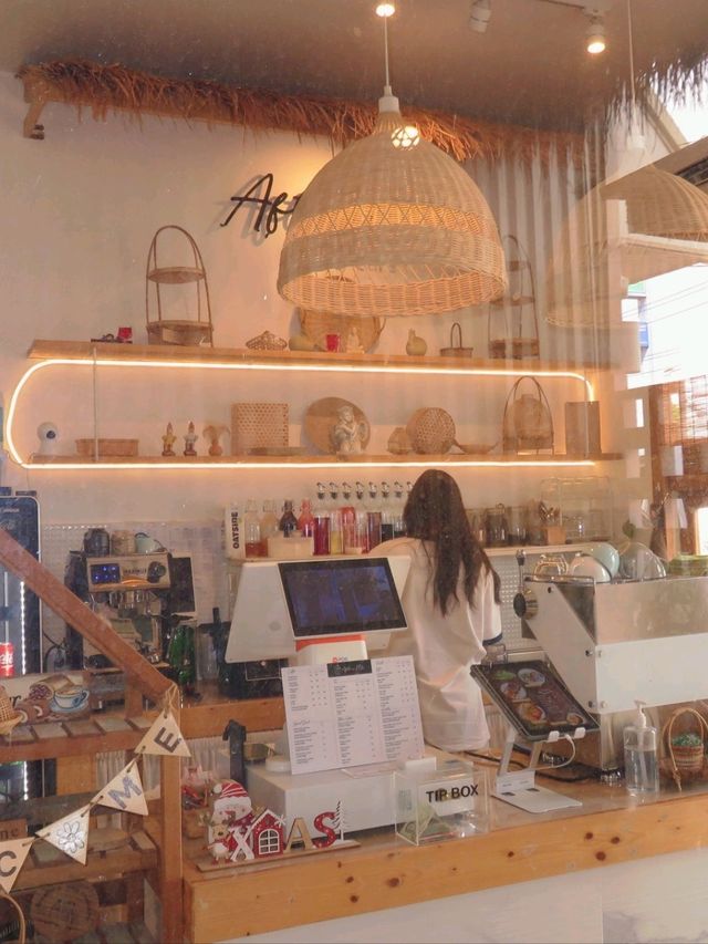 🌿☕ After Me Studio Cafe – คาเฟ่สุดชิลล์ กาญจนบุรี