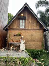 Ellen Cafe House