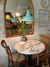 Hidden Café, Heavenly Pie: Manila Edition