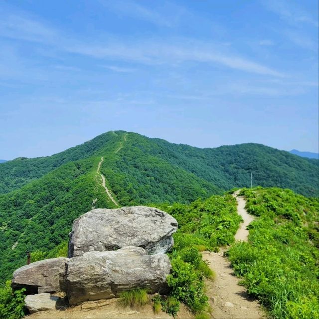 Chillin’ on the Trails of Wonjeoksan