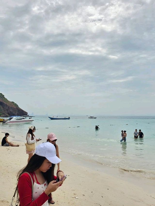 มากี่คนก็สนุก @หาดนวล🏝