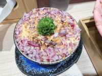 新莊排隊名店｜熊越岳拉麵：免費續麵續湯太佛心，飯也超驚豔！