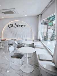 ☕ : Whiteverse cafe คาเฟ่นนทบุรี