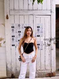 เดินถ่ายรูปเล่นถนนทรงวาด