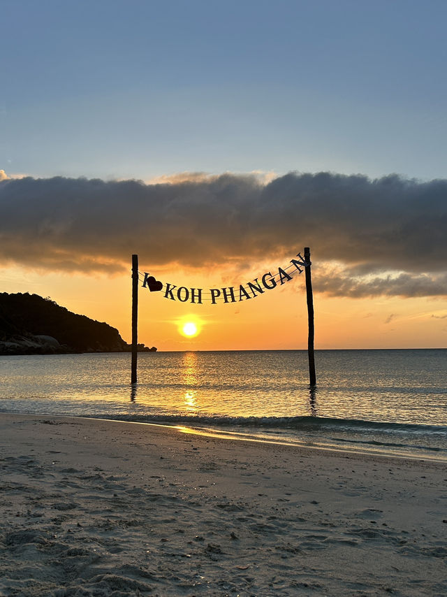 เกาะพะงัน มีวิวสวยๆให้ชมทุกวัน