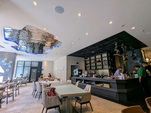 神戶 | 三宮駅的時尚旅店 The Royal Park Canvas 