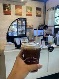 The Yellow Fox Cafe คาเฟ่น่ารักในย่านรัชดานิเวศ 🦊