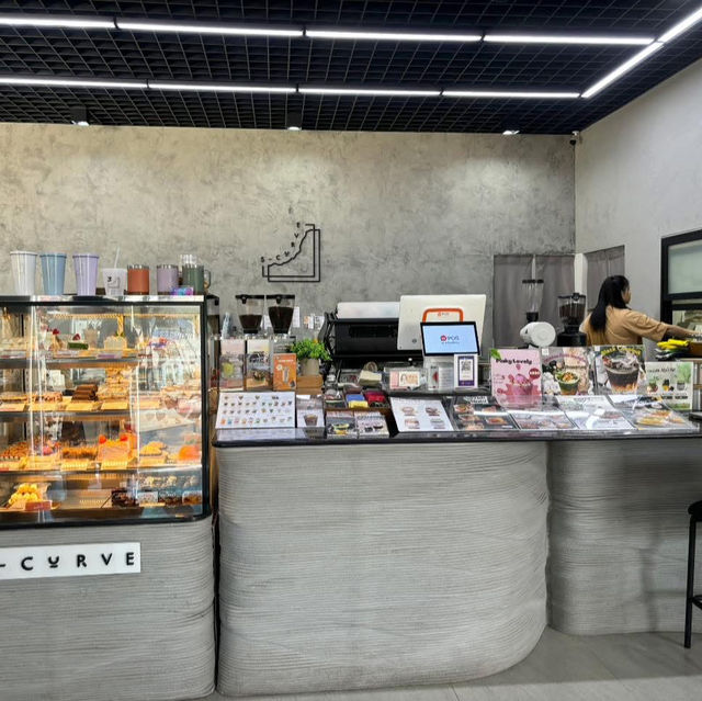  S‑Curve Specialty Coffee Cafe