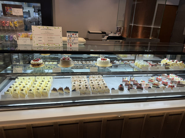 🍰本店限定！ルタオの奇跡の口どけセット✨