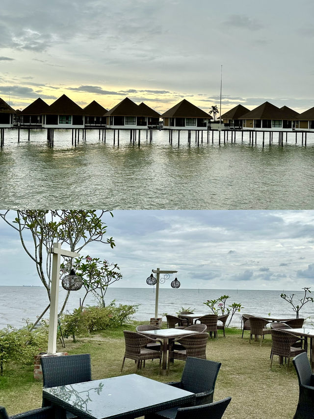 Sunset Bliss Over Water: Our Stay at Sepang Goldcoast Resort