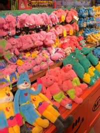 🛍️ Xidan Joy City – Beijing’s Colorful Shopping Wonderland! 🛍️