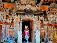 A Night of Legends – Legong Dance at Ubud Palace