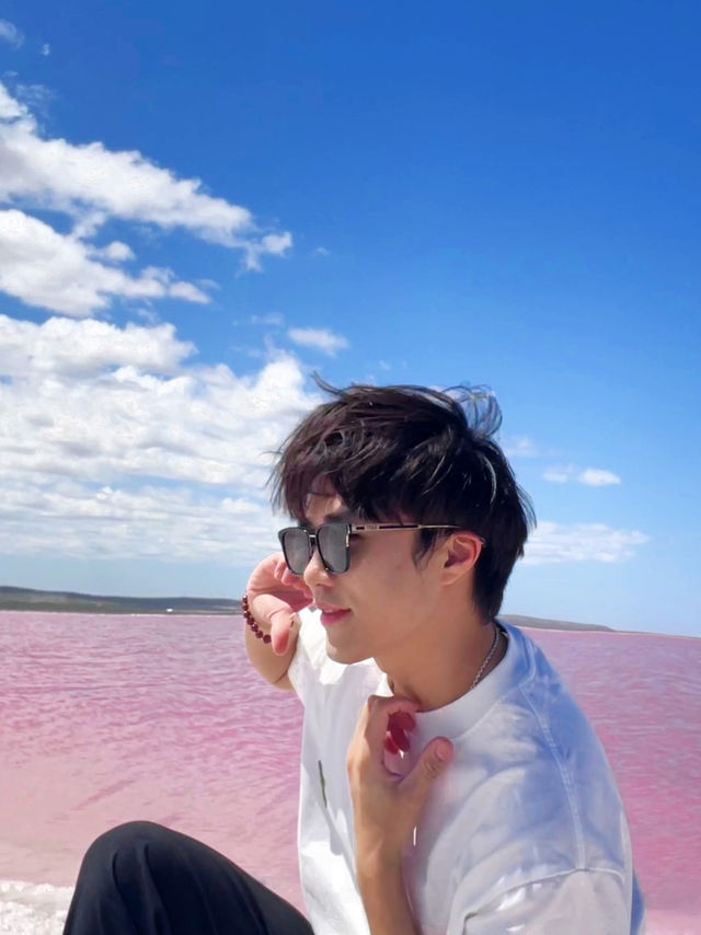 💗 Yes, the Lake Is Actually Pink — Western Australia’s Real-Life Barbiecore Dream 🌸🫧