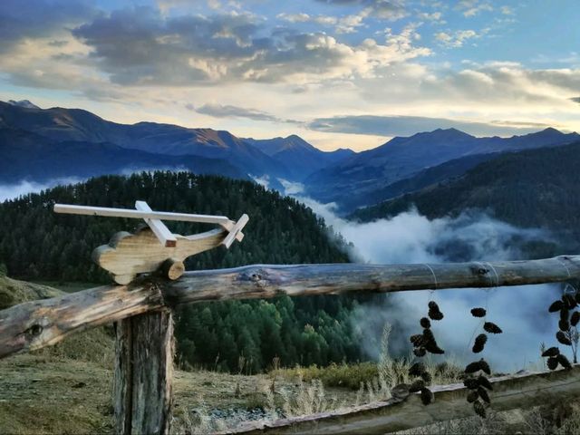 Mountain Magic & Medieval Vibes