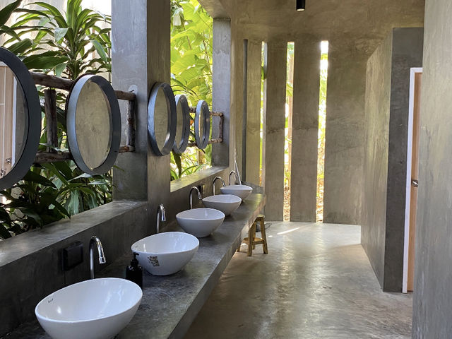 Roost Glamping, Phuket: Our Unforgettable Glamping Adventure! 🏕️✨