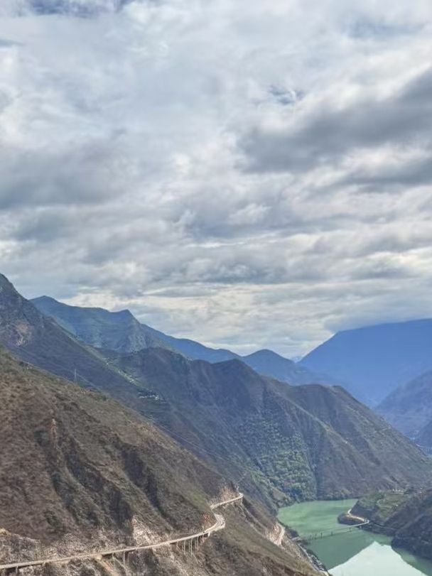 🏔️ Gemu Goddess Mountain — The Sleeping Beauty of Lugu Lake 💫🌿