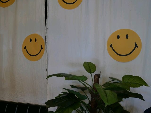 Cafele Cafe 304ร้านคาเฟ่สีเหลืองน่ารัก