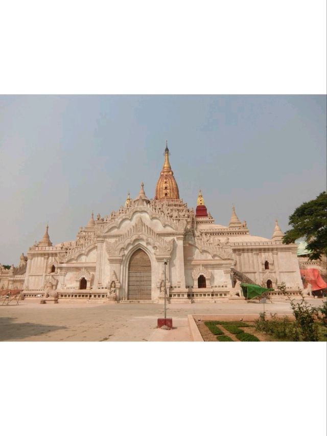 【ミャンマー🇲🇲バガン】東西南北4体の黄金仏像アーナンダ寺院