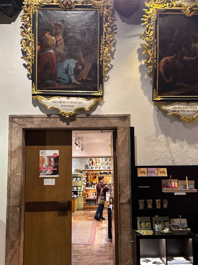 영화의 순간이 머무는 성당 영화의 순간이 머무는 성당