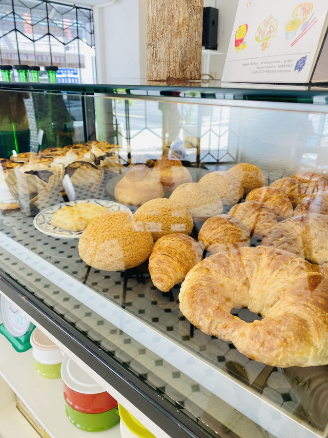 ☕️ Local Taste, Timeless Vibe at San Da Gen Kopitiam 🍞 ☕️ Local Taste, Timeless Vibe at San Da Gen Kopitiam 🍞