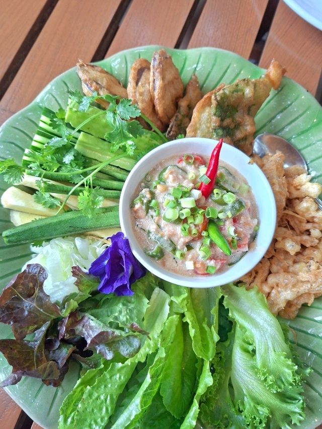 กินข้าวในป่าหิมพานต์ ที่"ข้าวเม่า ข้าวฟ่าง" กินข้าวในป่าหิมพานต์ ที่"ข้าวเม่า ข้าวฟ่าง"