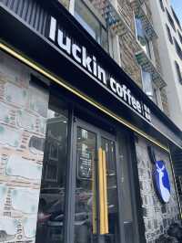 ☕ Luckin Coffee