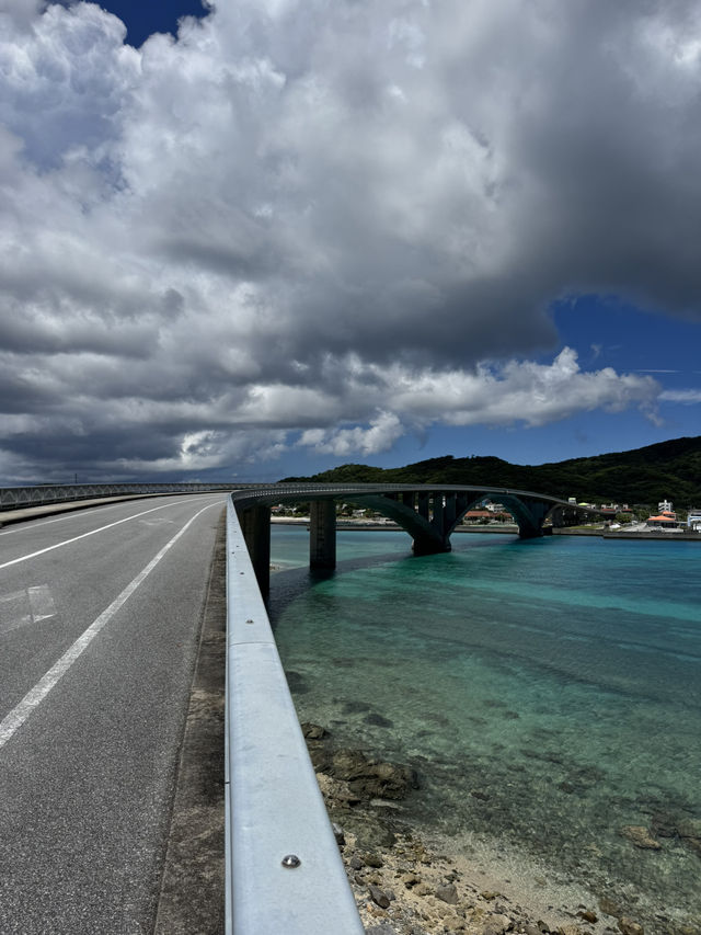 【沖縄・慶留間島】手つかずの自然に癒される小さな楽園🏝️🌿 【沖縄・慶留間島】手つかずの自然に癒される小さな楽園🏝️🌿
