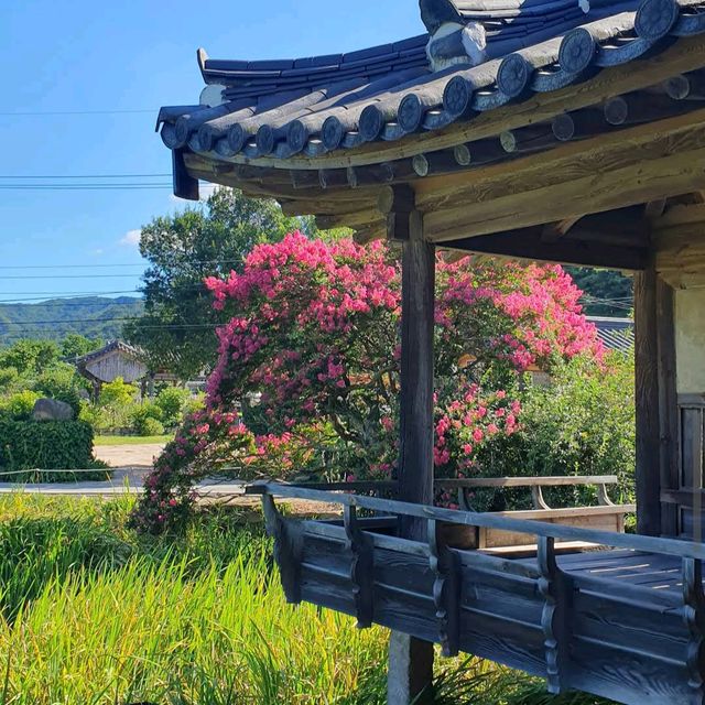 Seochulji Pond Seochulji Pond