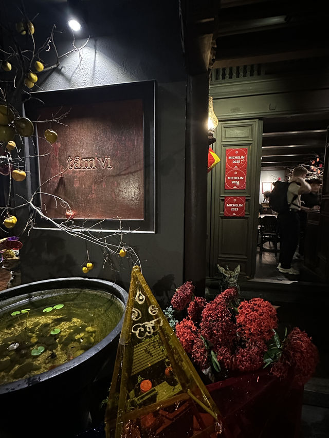 Tầm Vị: Where Hanoi’s Heartbeat Meets Home-Style Elegance 🍽️🌿