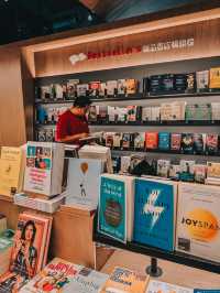 Where Stories, Lifestyle, and Inspiration Meet – Eslite Bookstore