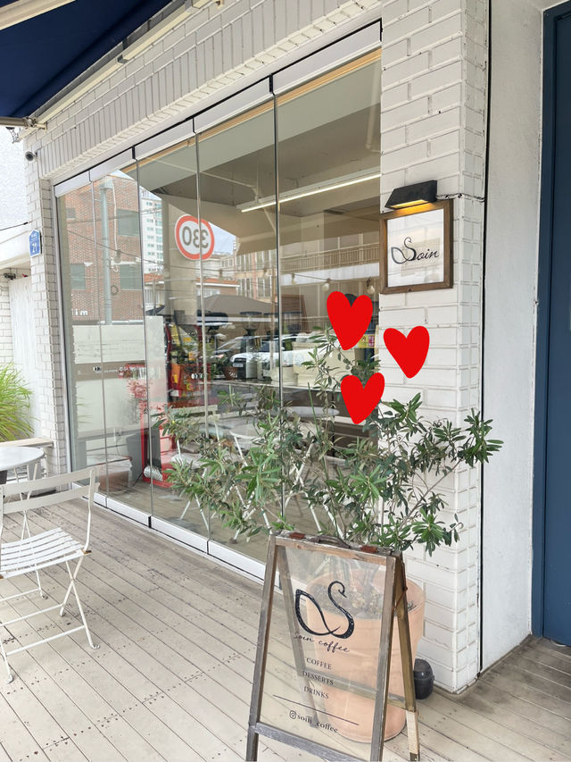 제주시에 위치한 유일하게 늦게까지하는 감성카페☕️