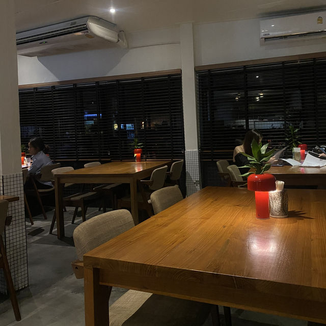 ร้านอาหารฟิวชันสุดชิคในหาดใหญ่ 🥩🥙🥂
